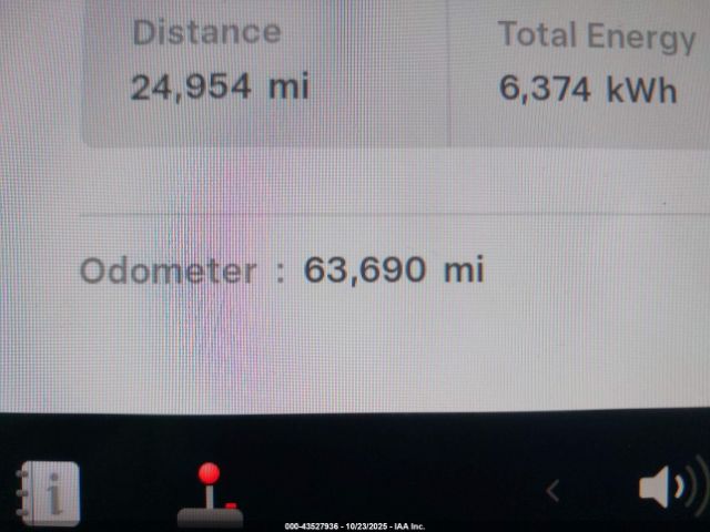 Tesla Model 3 Rear-wheel Drive Image 14