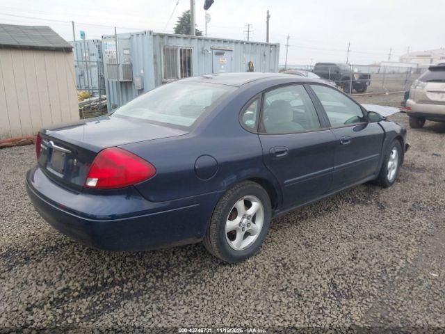 Ford Taurus Se Image 2