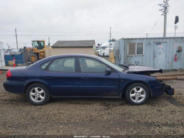 Ford Taurus Se Image 9