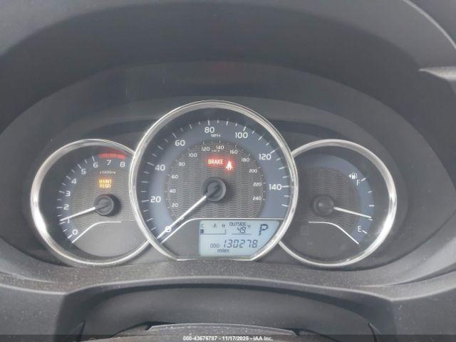 Toyota Corolla Le Image 5