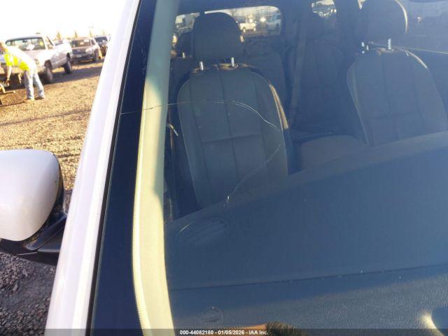 Kia Sedona Ex Image 3