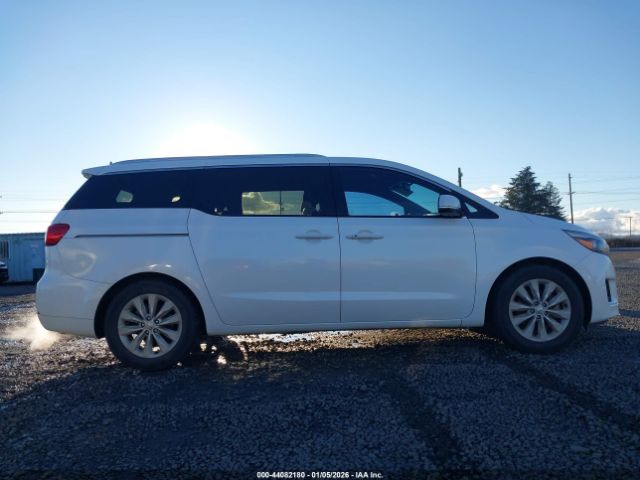 Kia Sedona Ex Image 11