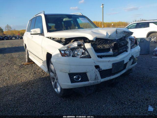 Mercedes-Benz GLK Image 2