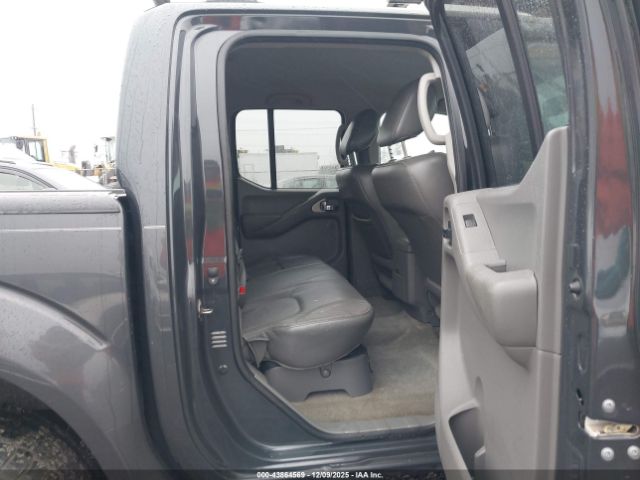 Nissan Frontier Sl Image 6