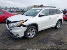 Toyota Highlander Limited V6 Image 2