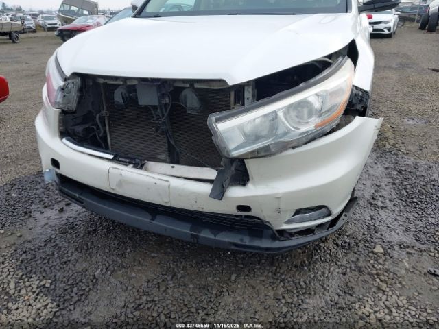 Toyota Highlander Limited V6 Image 4