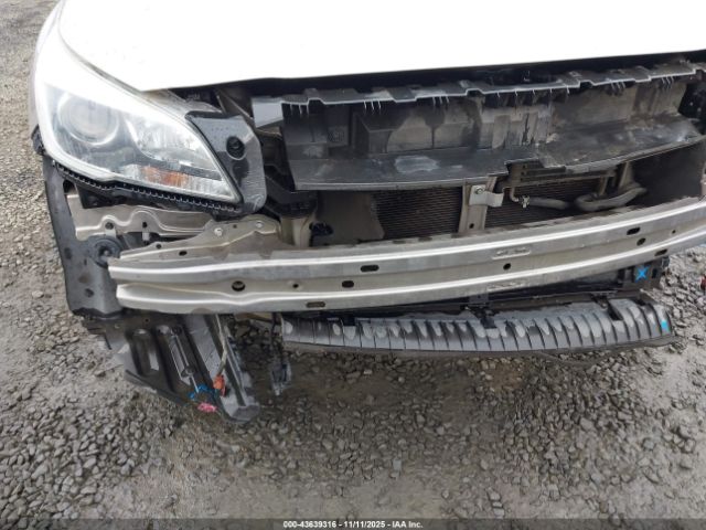 Subaru Outback 2.5i Limited Image 2