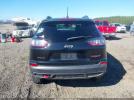 Jeep Cherokee Trailhawk 4x4 Image 17