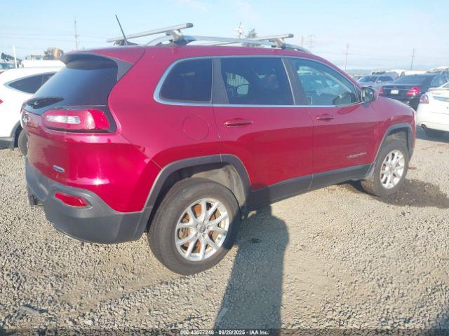 Jeep Cherokee Latitude 4x4 Image 3