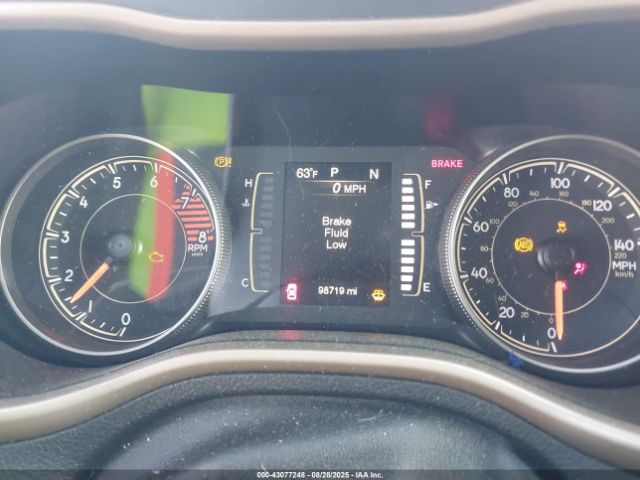 Jeep Cherokee Latitude 4x4 Image 17