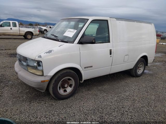 GMC Safari Xt Image 4