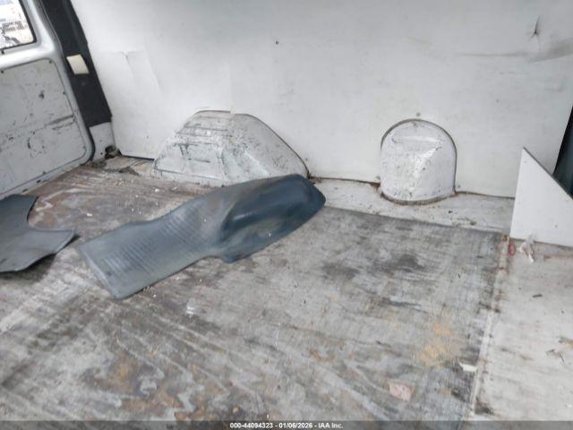 GMC Safari Xt Image 7