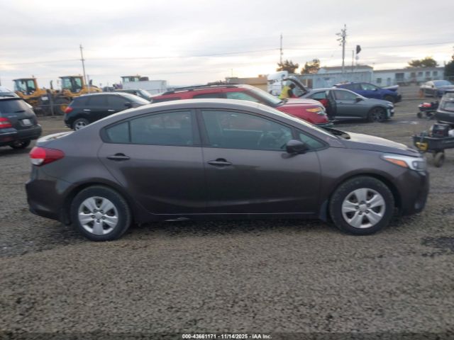 Kia Forte Lx Image 6