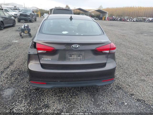 Kia Forte Lx Image 4