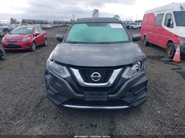 Nissan Rogue Sv Image 12