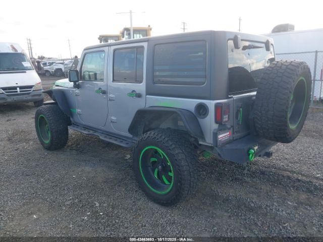 Jeep Wrangler Rubicon Image 4