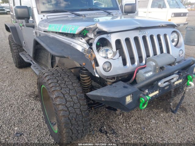 Jeep Wrangler Rubicon Image 8