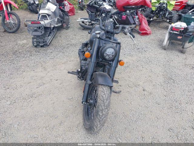 Indian Motorcycle Co Chief Bobber Darkhorse Abs Image 8