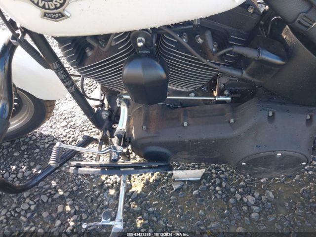 Harley-Davidson Flstfb Image 12