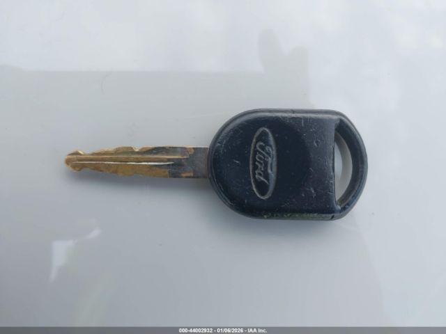 Ford Focus S Image 6