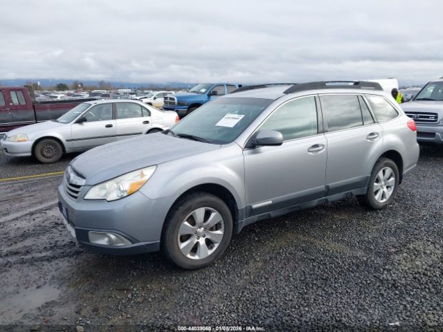Subaru Outback 3.6r Image 2