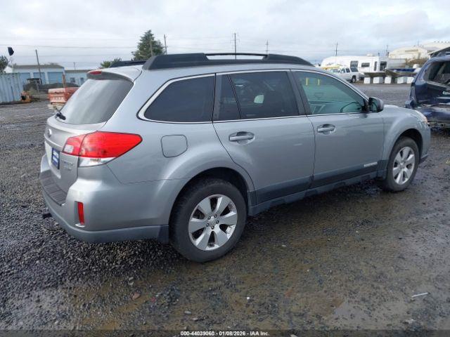 Subaru Outback 3.6r Image 4