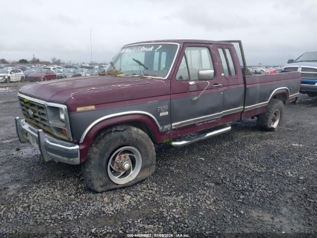 Ford F-250 Image 12