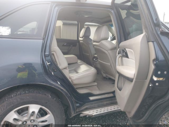Acura MDX Image 11