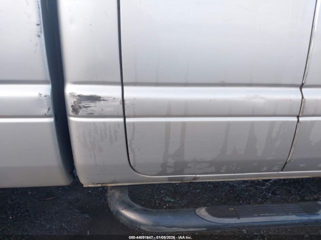 Dodge Ram 1500 St Image 4