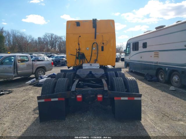 International Prostar Image 10